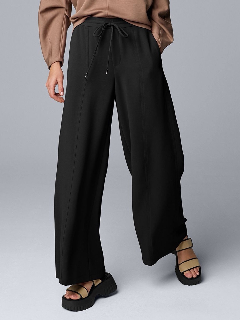 Women's Simply Vera Vera Wang Wide Leg  Drawstring Black Pants. Petite Large